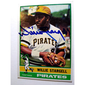 Willie Stargell Signed Autographed 1976 Topps #270 Pittsburgh Pirates Clean Card